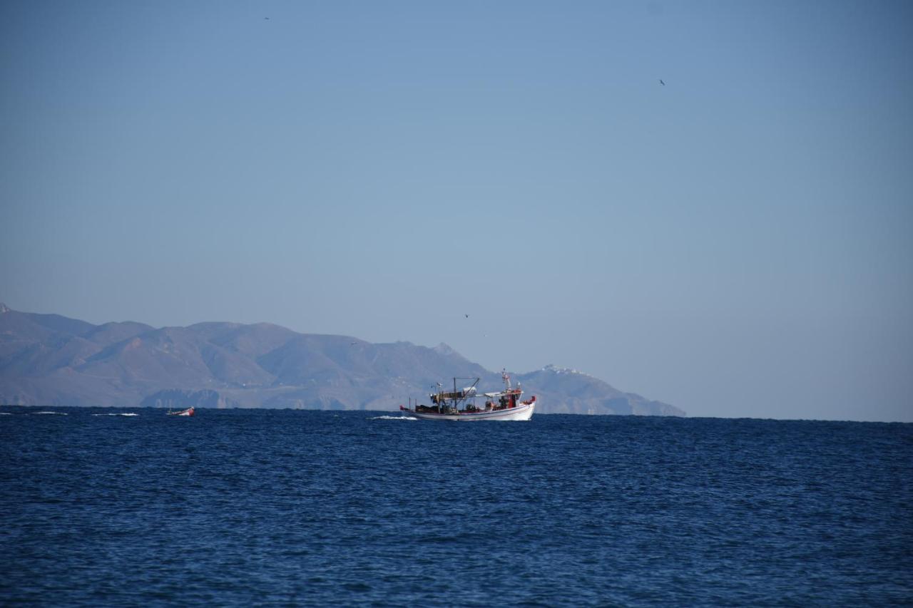 Arion Bay Hotel Santorini Καμάρι Εξωτερικό φωτογραφία